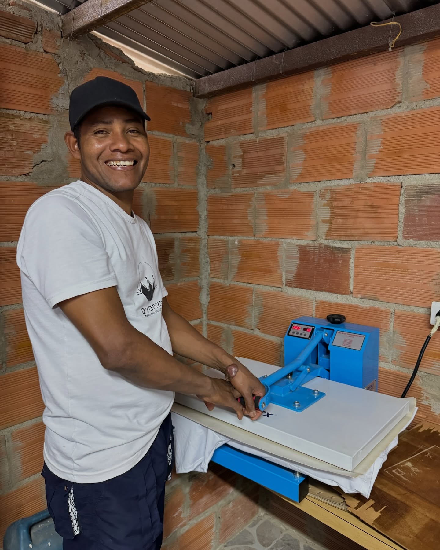 Photo of Emiro, FARC Ex-Combatant and Manifiesta Artisan